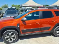 Usata Dacia Duster 101 CV (74 kW) 2022 Arancione SUV