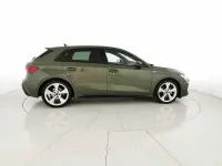 Usata Audi A3 S-Line 150 CV (110 kW) 2025 Verde Berlina