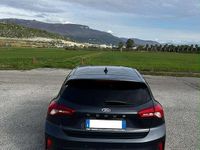 Usata Ford Focus ST-Line 120 CV (88 kW) 2020 Blu/azzurro Berlina