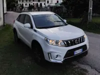 Usata Suzuki Vitara 111 CV (81 kW) 2019 Bianco SUV