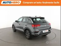 Usata VW T-Roc Style 150 CV (110 kW) 2018 Grigio SUV