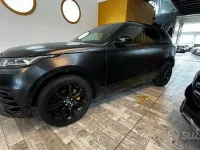 Usata Land Rover Range Rover Velar HSE Dynamic 241 CV (177 kW) 2018 Nero SUV