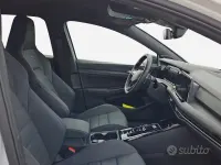 Usata VW Golf VIII GTI 333 CV (244 kW) 2024 Bianco Berlina