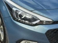 Usata Hyundai i20 Comfort 84 CV (61 kW) 2015 Blu Berlina