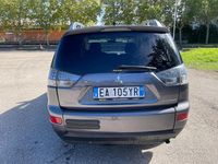 Usata Mitsubishi Outlander 170 CV (125 kW) 2010 Grigio SUV