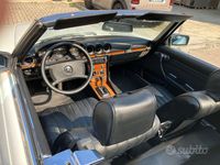 Usata Mercedes SL280 185 CV (136 kW) 1983 Bianco Cabrio
