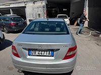 Usata Mercedes C220 Avantgarde 170 CV (125 kW) 2009 Grigio Berlina