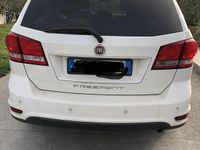 Usata Fiat Freemont 170 CV (125 kW) 2013 Bianco SUV