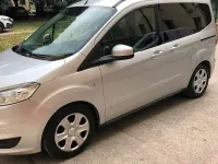 Usata Ford Tourneo Courier 75 CV (55 kW) 2015 Grigio Monovolume