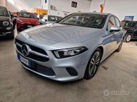 Usata Mercedes A180 Business 116 CV (85 kW) 2020 Grigio Berlina