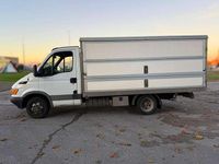 Usata Iveco Daily 95 CV (69 kW) 2004 Bianco Furgone