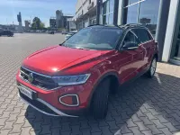 Usata VW T-Roc Life 116 CV (85 kW) 2025 Rosso SUV