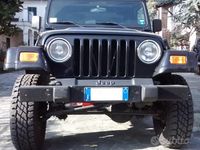 Usata Jeep Wrangler Sport 177 CV (130 kW) 2001 Nero SUV