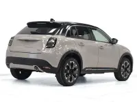 Nuova Fiat 600 La Prima 110 CV (80 kW) 2026 Nero SUV