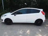 Usado Ford Fiesta 95 HP (69 kW) 2016 Citadino