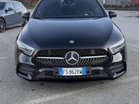 Usata Mercedes A180 Premium 116 CV (85 kW) 2019 Nero Berlina