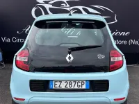 Usata Renault Twingo SE 69 CV (50 kW) 2015 Bluazzurro Utilitaria