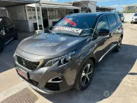 Usata Peugeot 5008 GT-line 120 CV (88 kW) 2017 Grigio Station wagon