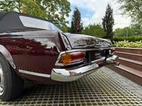 Usata Mercedes 230 150 CV (110 kW) 1965 Rosso Cabrio