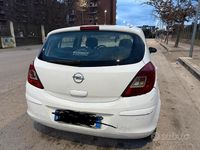 Usata Opel Corsa 85 CV (62 kW) 2011 Utilitaria