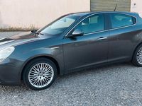 Usata Alfa Romeo Giulietta 109 CV (80 kW) 2010 Grigio Utilitaria