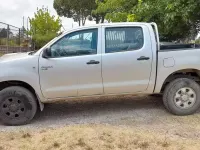Usata Toyota HiLux 120 CV (88 kW) 2007 Grigio Pick-up