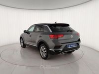 Usata VW T-Roc Style 116 CV (85 kW) 2020 Grigio metallizzato SUV