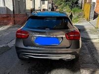 Usata Mercedes GLA200 136 CV (100 kW) 2015 Grigio SUV