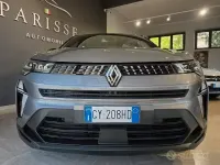 Usata Renault Captur Techno 91 CV (66 kW) 2025 Grigio SUV