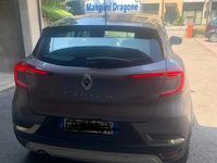 Usata Renault Captur 100 CV (73 kW) 2020 Marrone SUV
