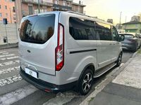 Usata Ford Tourneo Active 170 CV (125 kW) 2022 Grigio moondust metallizzato Monovolume