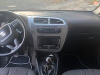 Usata Seat Leon 105 CV (77 kW) 2011 Nero Berlina