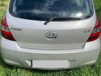 Usata Hyundai i20 78 CV (57 kW) 2010 Grigio Utilitaria