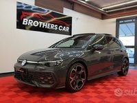 Usata VW Golf VIII GTI 265 CV (194 kW) 2025 Grigio Berlina