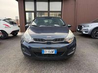 Usata Kia Rio Active 94 CV (69 kW) 2015 Grigio Utilitaria