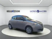 Usata Lancia Ypsilon Gold 69 CV (50 kW) 2011 Argento Utilitaria