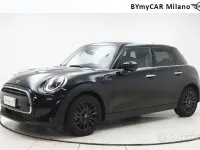 Begagnad Mini ONE Classic 75 HK (55 kW) 2022 Svart Halvkombi