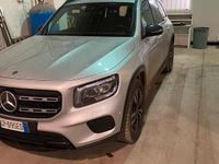 Usata Mercedes GLB200 150 CV (110 kW) 2023 Grigio SUV