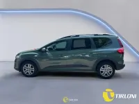 Usata Dacia Jogger Expression 101 CV (74 kW) 2023 Verde Monovolume