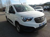 Occasion Opel Combo 102 ch (75 kW) 2024 Blanc Monospace