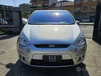 Usata Ford S-MAX S 140 CV (102 kW) 2009 Grigio Monovolume