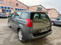 Usata Peugeot 5008 115 CV (84 kW) 2015 Grigio Monovolume