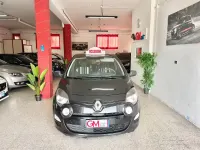 Usado Renault Twingo Night&Day 75 CV (55 kW) 2014 Negro Utilitario