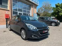 Usata Peugeot 208 Allure 102 CV (75 kW) 2019 Full grey Utilitaria