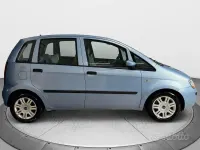 Usata Fiat Idea Emotion 69 CV (50 kW) 2004 Nero Monovolume