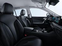 Nuova MG HS Luxury 224 CV (164 kW) 2026 Argento SUV