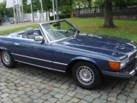 Usata Mercedes SL380 158 CV (116 kW) 1982 Blu Cabrio