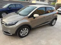 Usata Renault Captur 90 CV (66 kW) 2014 Beige SUV