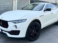 Usata Maserati Levante 349 CV (256 kW) 2021 Bianco SUV
