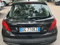 Usata Peugeot 207 73 CV (53 kW) 2009 Nero Berlina